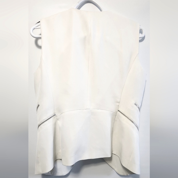 Calvin Klein Vest - Picture 4 of 5